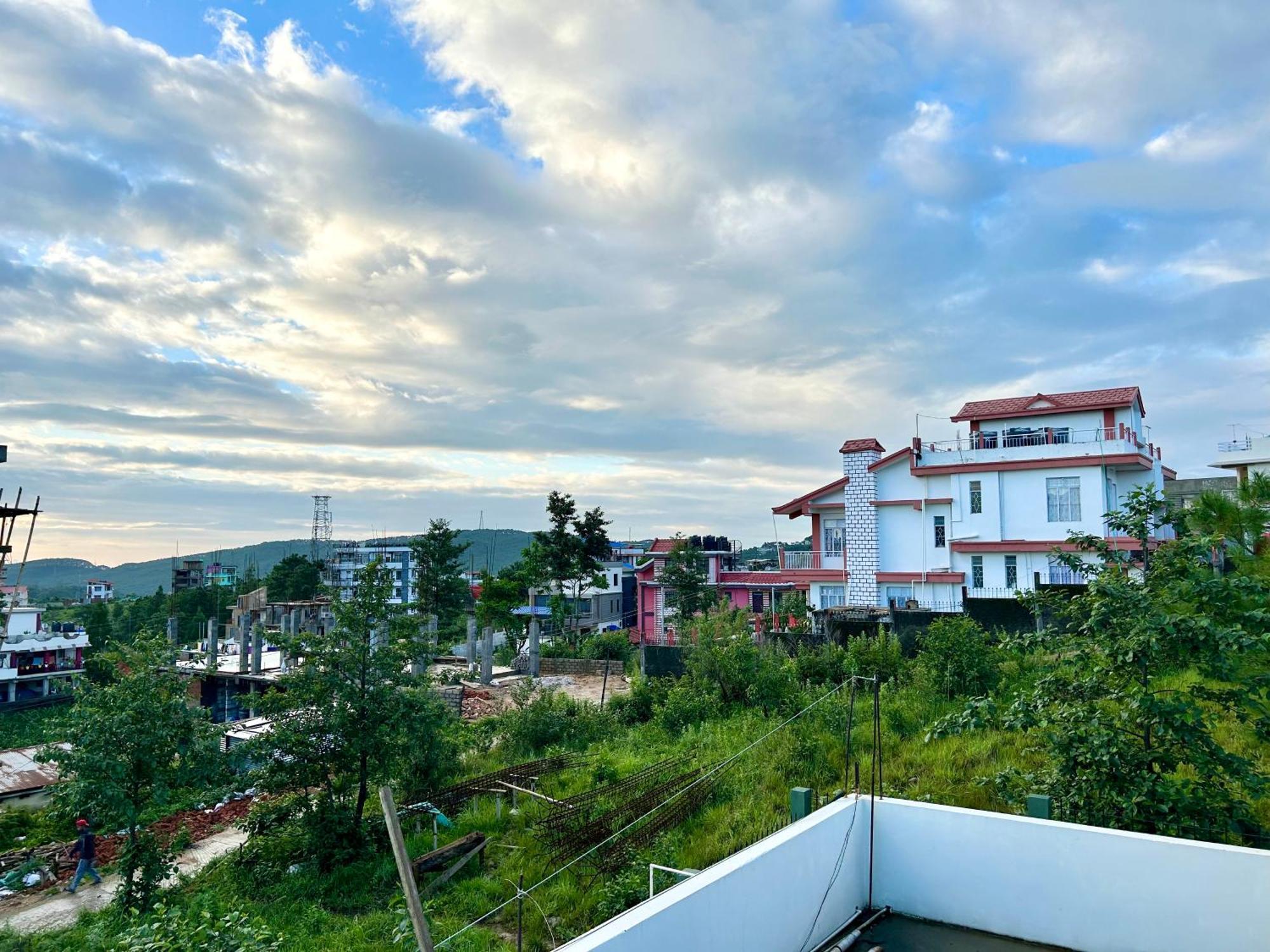 Yepplo Holiday Home - Complimentary Breakfast - 24 Hrs Caretaker & Power Backup Shillong Exterior photo