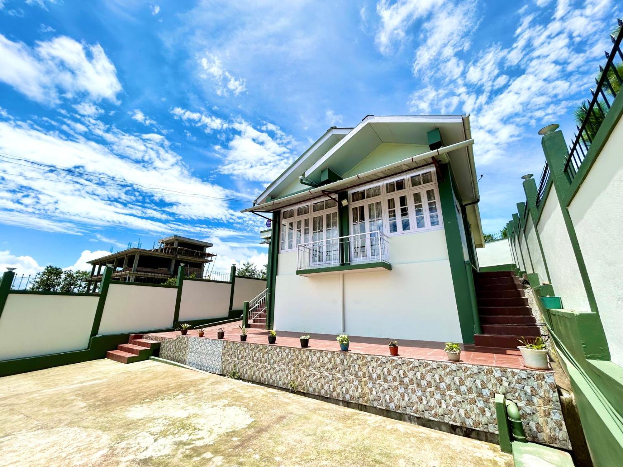 Yepplo Holiday Home - Complimentary Breakfast - 24 Hrs Caretaker & Power Backup Shillong Exterior photo