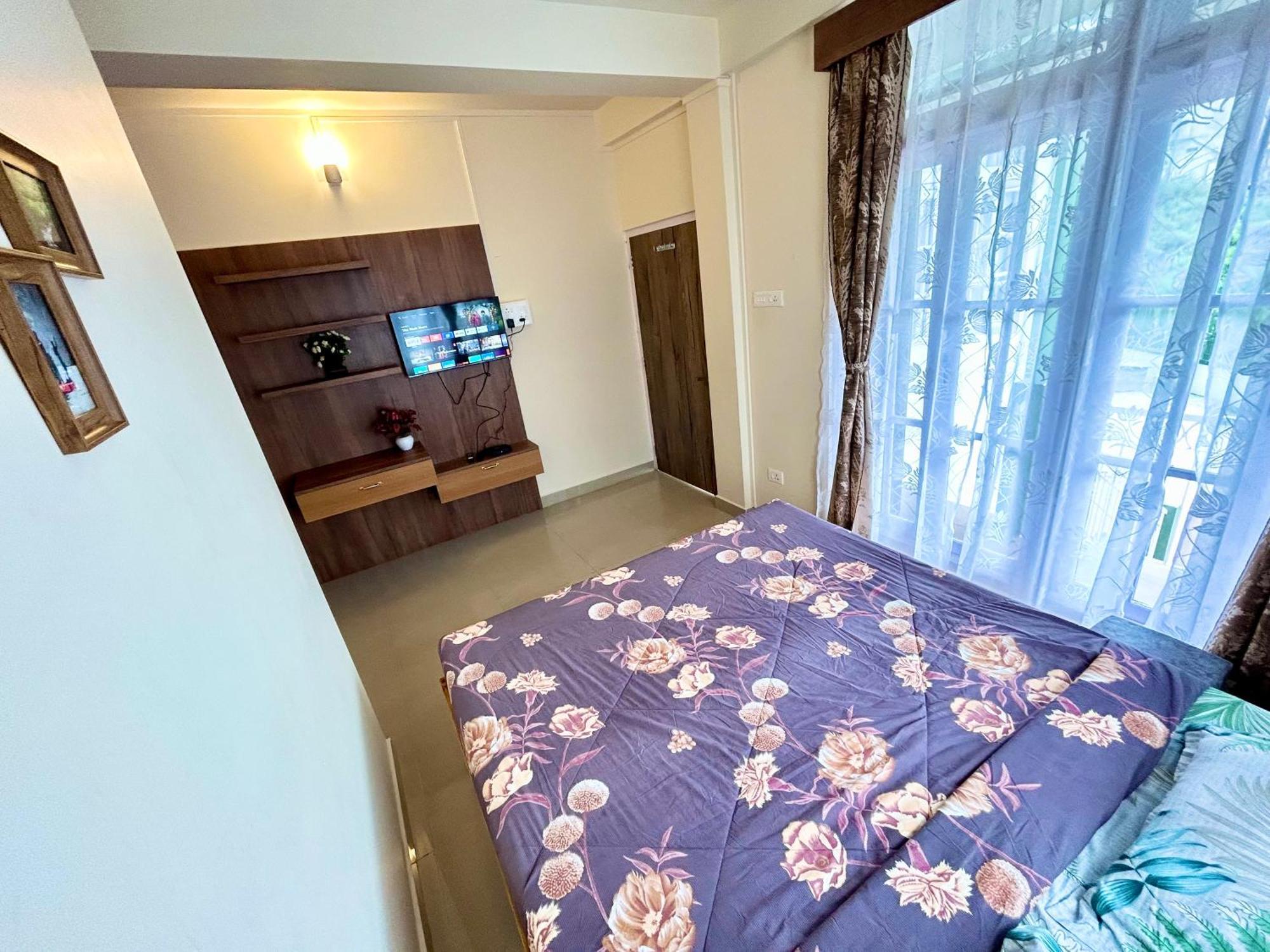 Yepplo Holiday Home - Complimentary Breakfast - 24 Hrs Caretaker & Power Backup Shillong Exterior photo