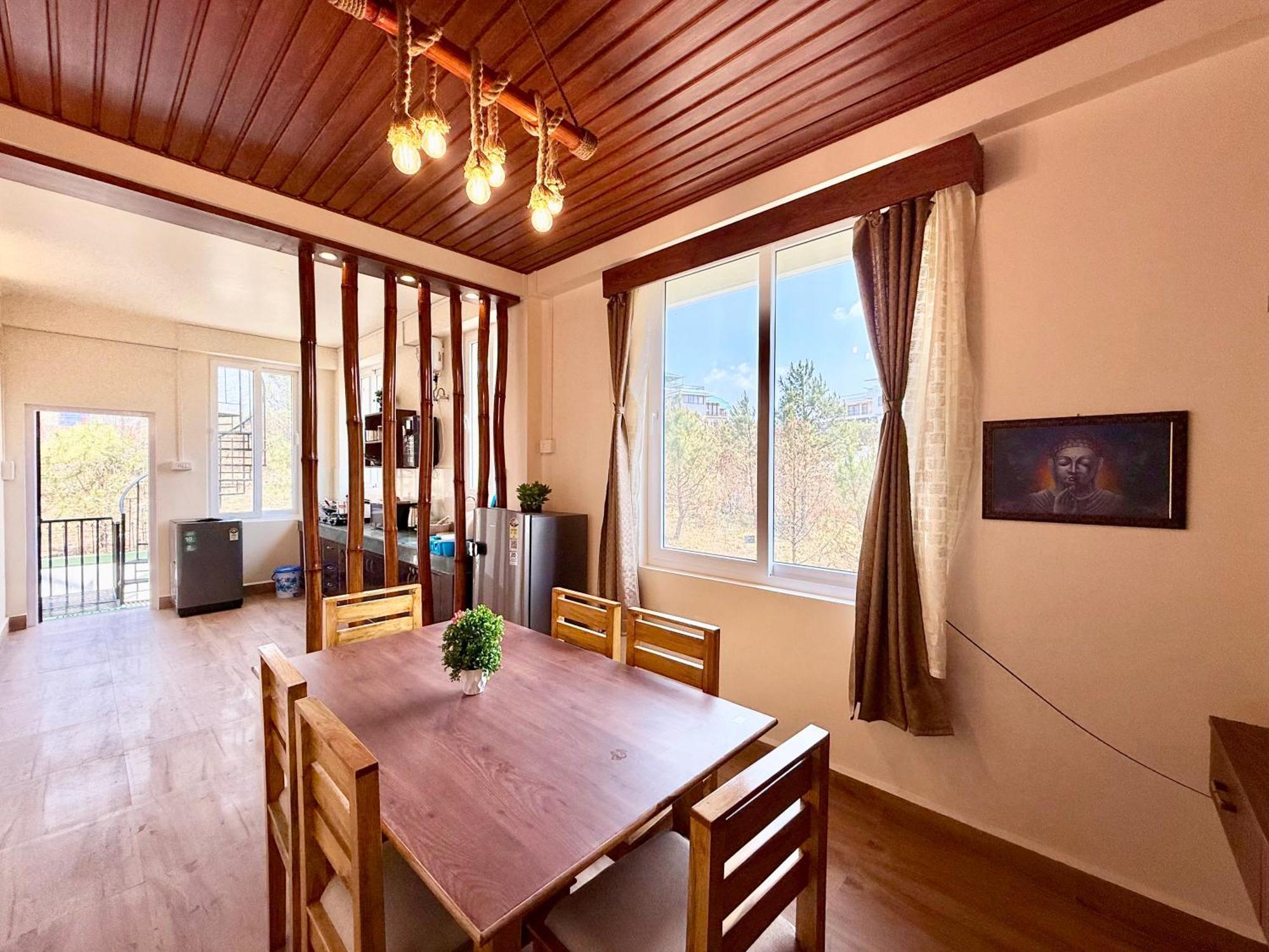 Yepplo Holiday Home - Complimentary Breakfast - 24 Hrs Caretaker & Power Backup Shillong Exterior photo