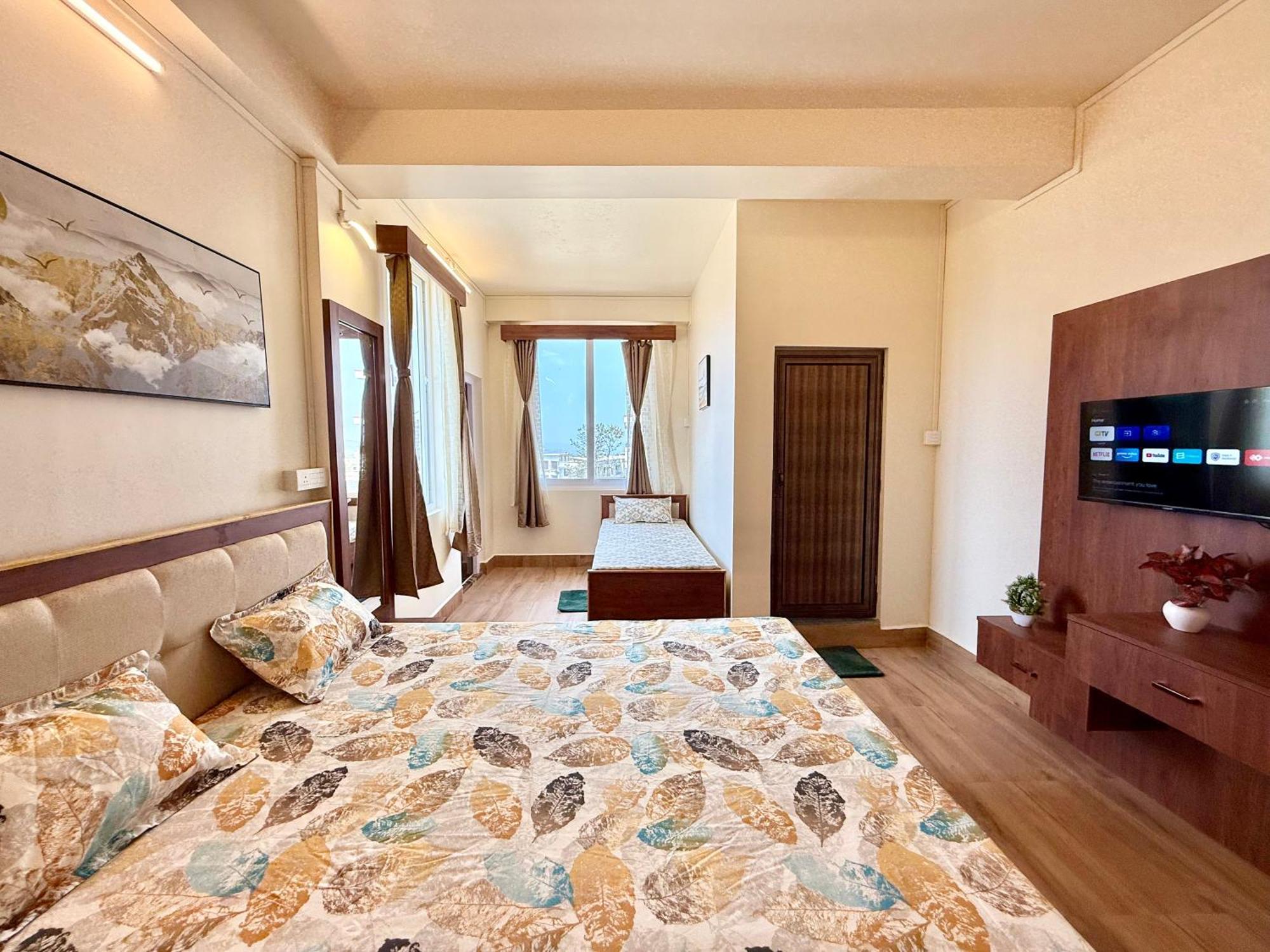 Yepplo Holiday Home - Complimentary Breakfast - 24 Hrs Caretaker & Power Backup Shillong Exterior photo